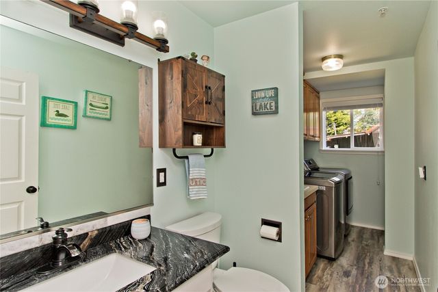 32421 Whitman Lake Drive E, Graham, WA 98338