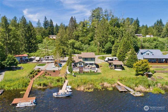 32421 Whitman Lake Drive E, Graham, WA 98338