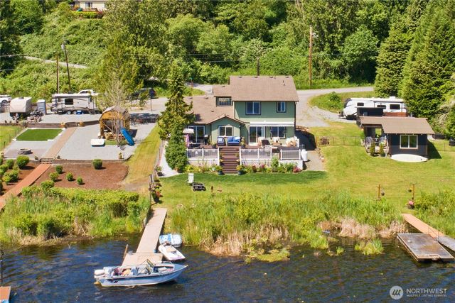 32421 Whitman Lake Drive E, Graham, WA 98338