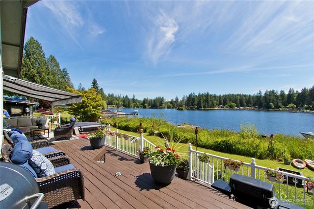 32421 Whitman Lake Drive E, Graham, WA 98338
