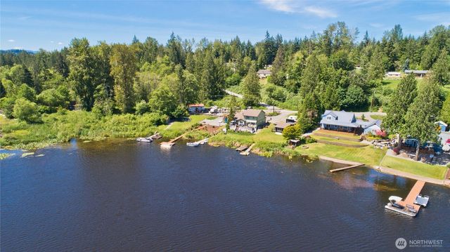 32421 Whitman Lake Drive E, Graham, WA 98338