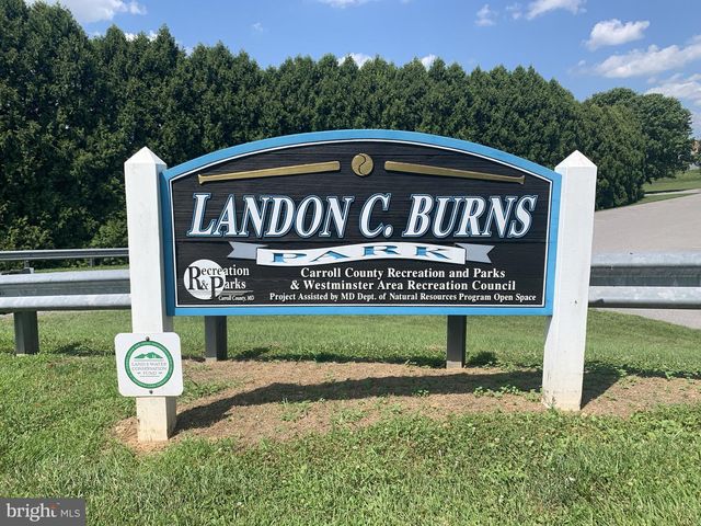 642 DENTON DR N, Westminster, MD 21157