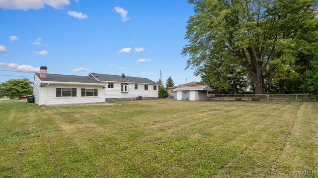 883 Sherwood Court, Cheektowaga, NY 14043