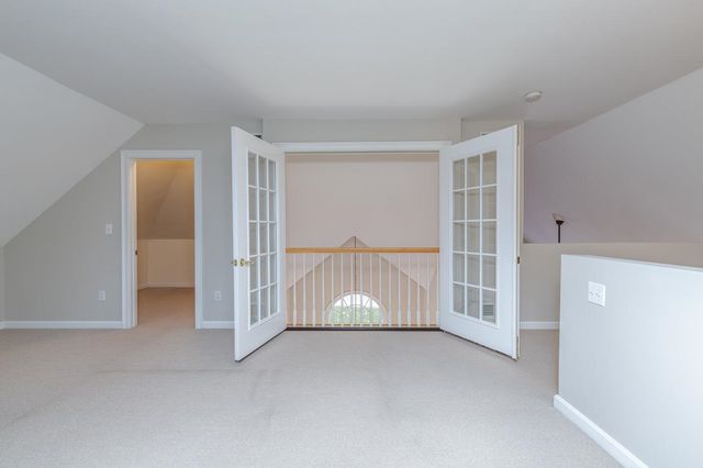 17 Nottingham Road, Windham, NH 03087