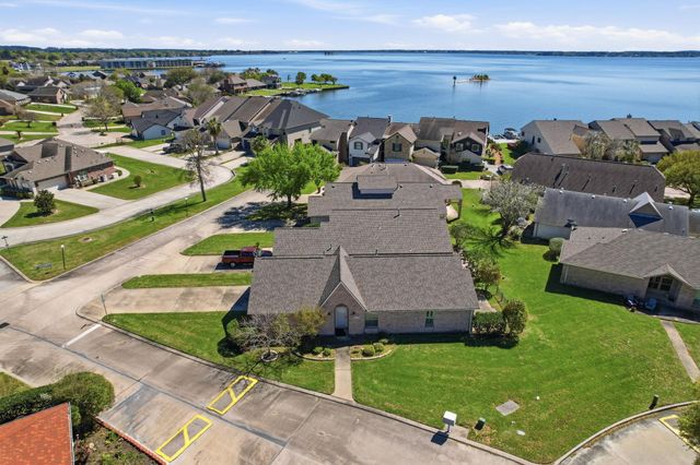 11353 Windlass Lane, Willis, TX 77318