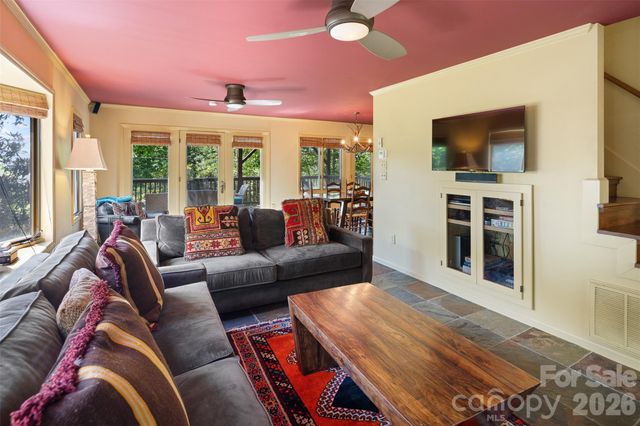 324 Celestial Drive, Blowing Rock, NC 28605