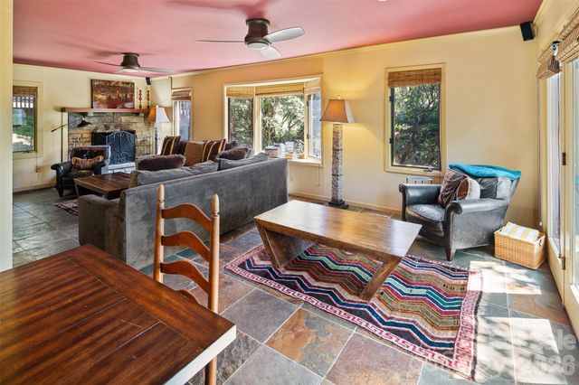 324 Celestial Drive, Blowing Rock, NC 28605