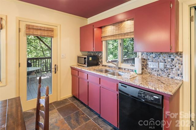 324 Celestial Drive, Blowing Rock, NC 28605