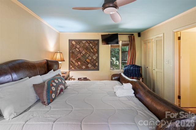 324 Celestial Drive, Blowing Rock, NC 28605