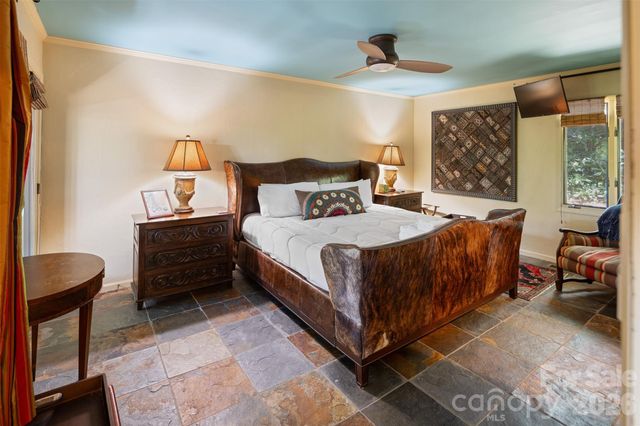 324 Celestial Drive, Blowing Rock, NC 28605