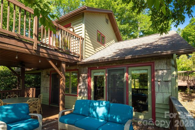 324 Celestial Drive, Blowing Rock, NC 28605
