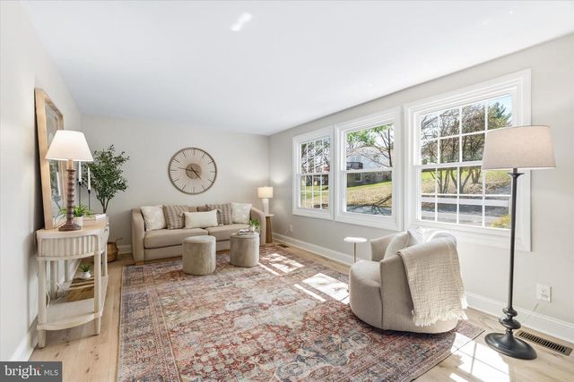 5817 WESTERN VIEW PL, Mount Airy, MD 21771