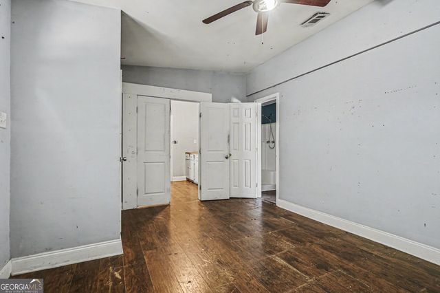 724 Highland Loop, Lawrenceville, GA 30046