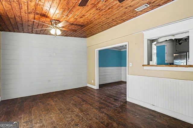 724 Highland Loop, Lawrenceville, GA 30046