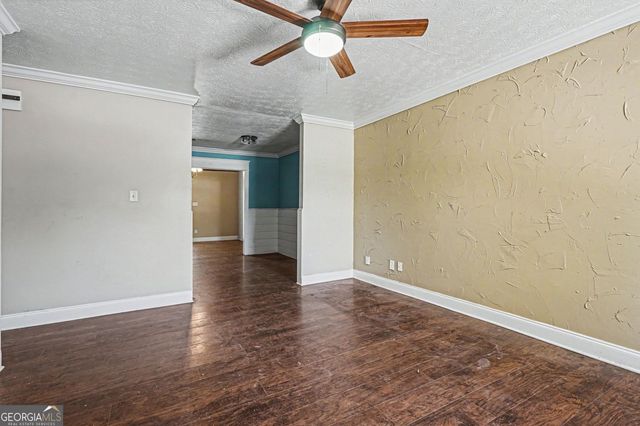 724 Highland Loop, Lawrenceville, GA 30046