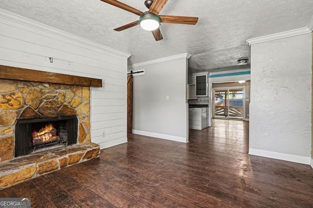 724 Highland Loop, Lawrenceville, GA 30046