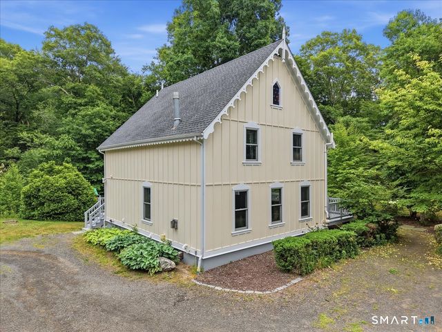 124 Town Street, East Haddam, CT 06423
