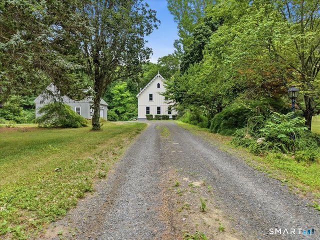 124 Town Street, East Haddam, CT 06423