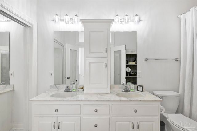 554 Santos St, Pensacola, FL 32502