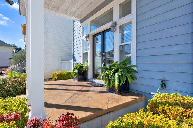 554 Santos St, Pensacola, FL 32502