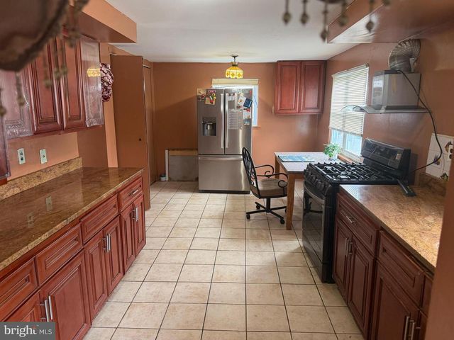 10207 CLARK ST, Philadelphia, PA 19116