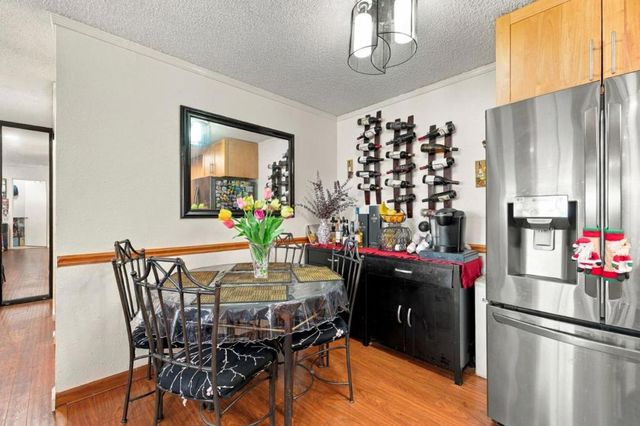 240 N Bayshore Boulevard 307, San Mateo, CA 94401