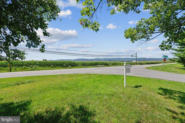 8009 STONE RIDGE DR, Frederick, MD 21702