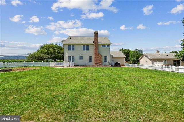 8009 STONE RIDGE DR, Frederick, MD 21702