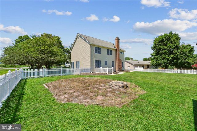 8009 STONE RIDGE DR, Frederick, MD 21702