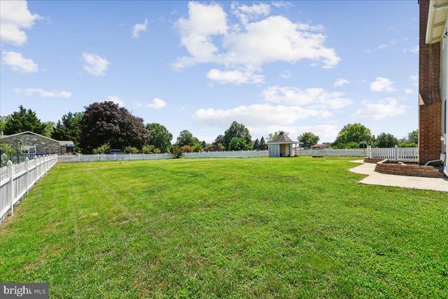8009 STONE RIDGE DR, Frederick, MD 21702