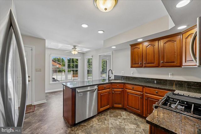8009 STONE RIDGE DR, Frederick, MD 21702