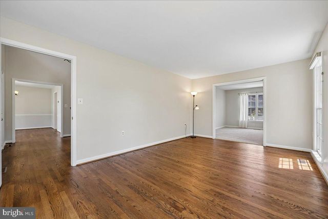 8009 STONE RIDGE DR, Frederick, MD 21702