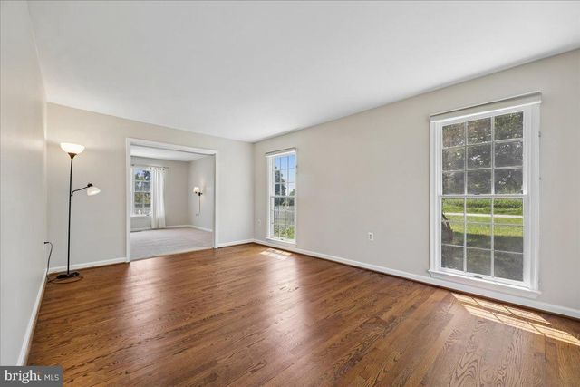 8009 STONE RIDGE DR, Frederick, MD 21702