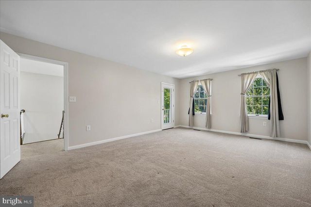 8009 STONE RIDGE DR, Frederick, MD 21702