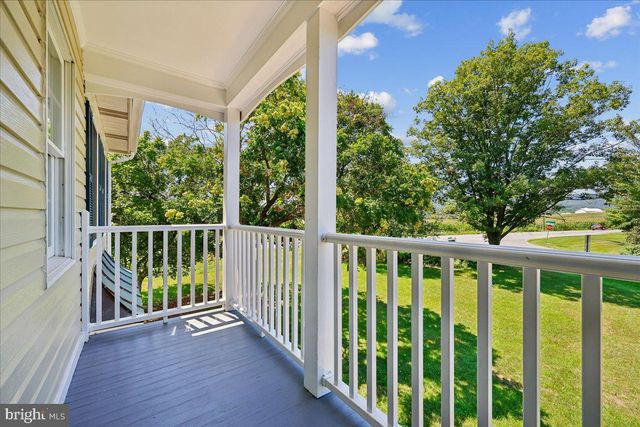 8009 STONE RIDGE DR, Frederick, MD 21702