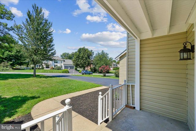 8009 STONE RIDGE DR, Frederick, MD 21702