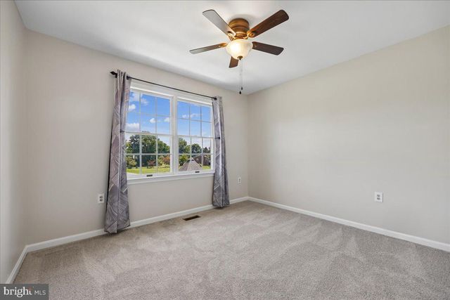 8009 STONE RIDGE DR, Frederick, MD 21702