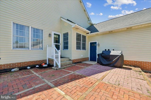 8009 STONE RIDGE DR, Frederick, MD 21702