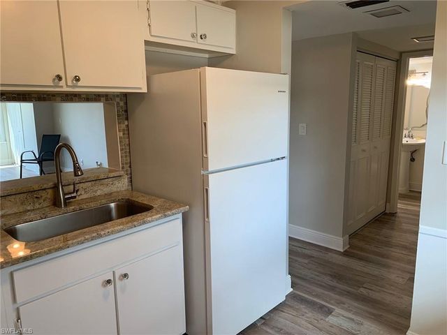 6220 Augusta DR 107, Fort Myers, FL 33907