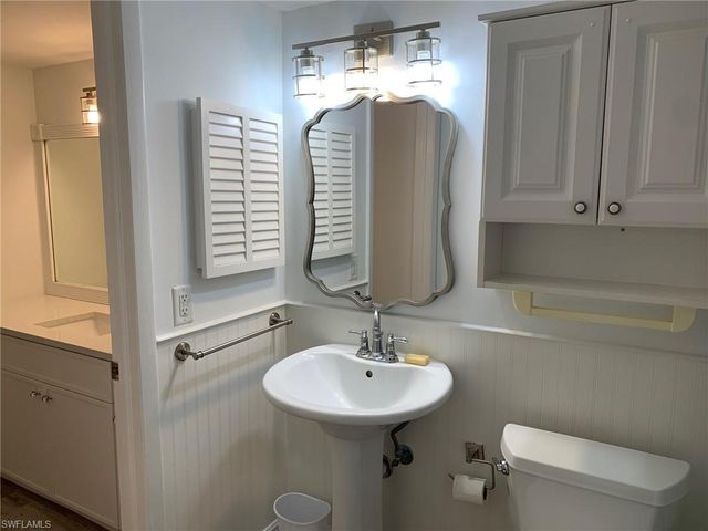 6220 Augusta DR 107, Fort Myers, FL 33907