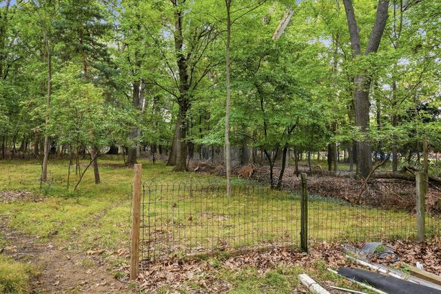1692 N Hix Road, Westland, MI 48185