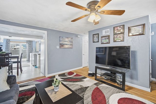 11 Archer Ave, Revere, MA 02151