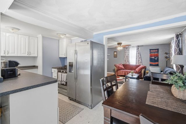 11 Archer Ave, Revere, MA 02151