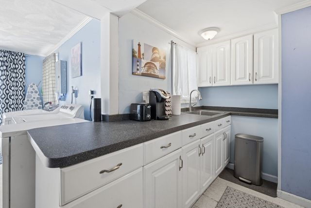 11 Archer Ave, Revere, MA 02151