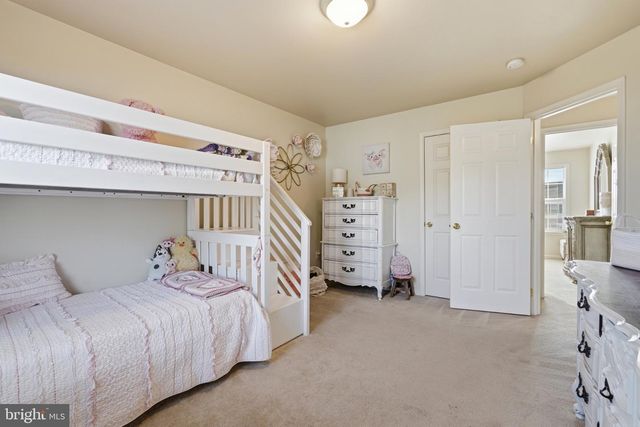 358 BRANDENBURG DR, Falling Waters, WV 25419