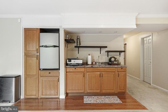 358 BRANDENBURG DR, Falling Waters, WV 25419