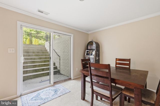 358 BRANDENBURG DR, Falling Waters, WV 25419