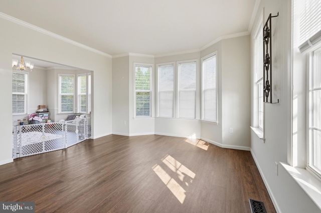 358 BRANDENBURG DR, Falling Waters, WV 25419
