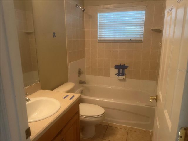 10237 SHADOW BRANCH DRIVE, Tampa, FL 33647