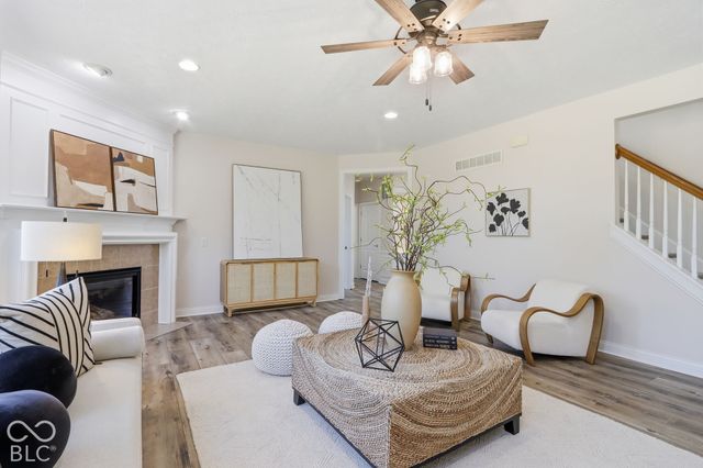12558 Talon Crest Drive, Fishers, IN 46037